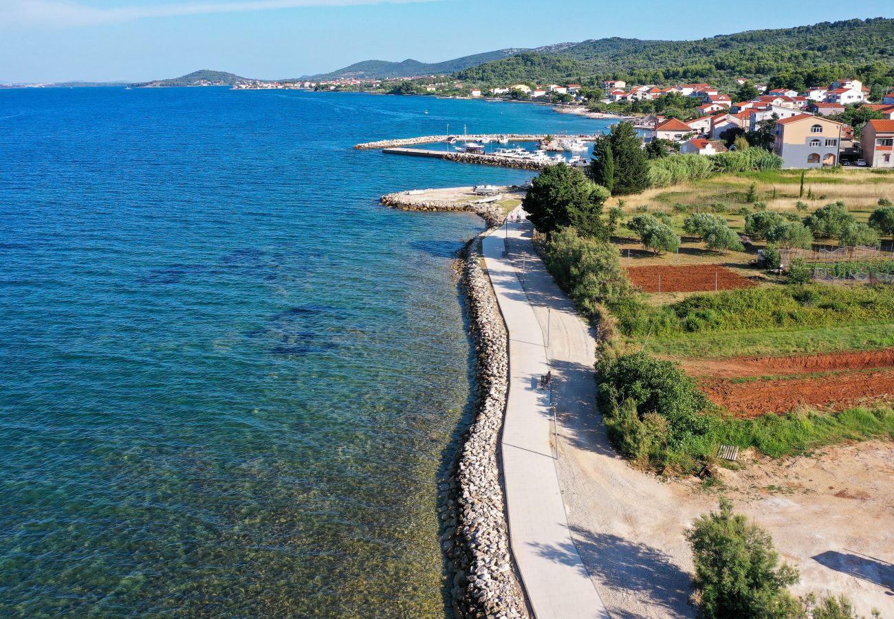 Villa in Dobropoljana - Magna