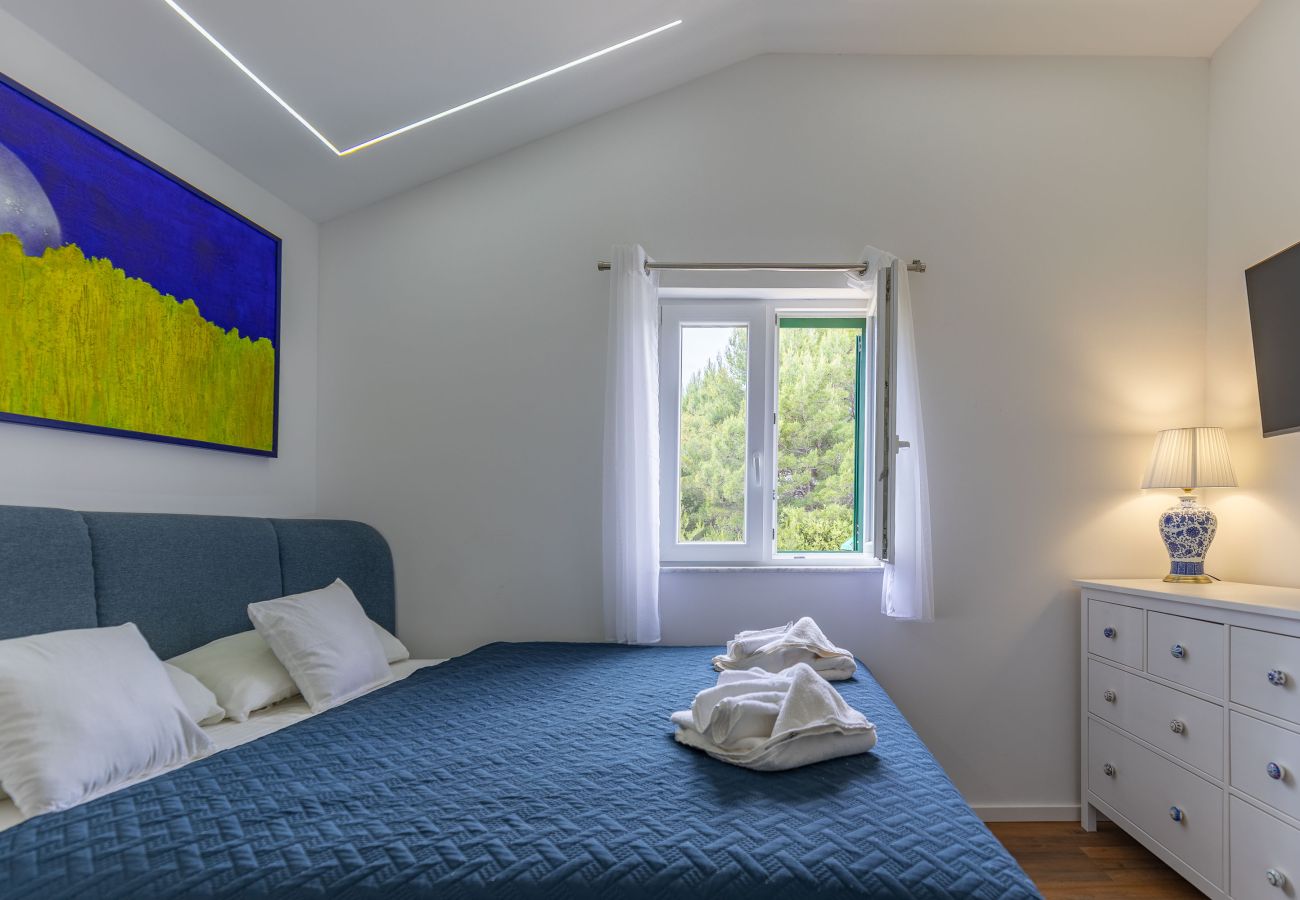 Ferienhaus in Vir - Ferienhaus Artano mit Privatpool