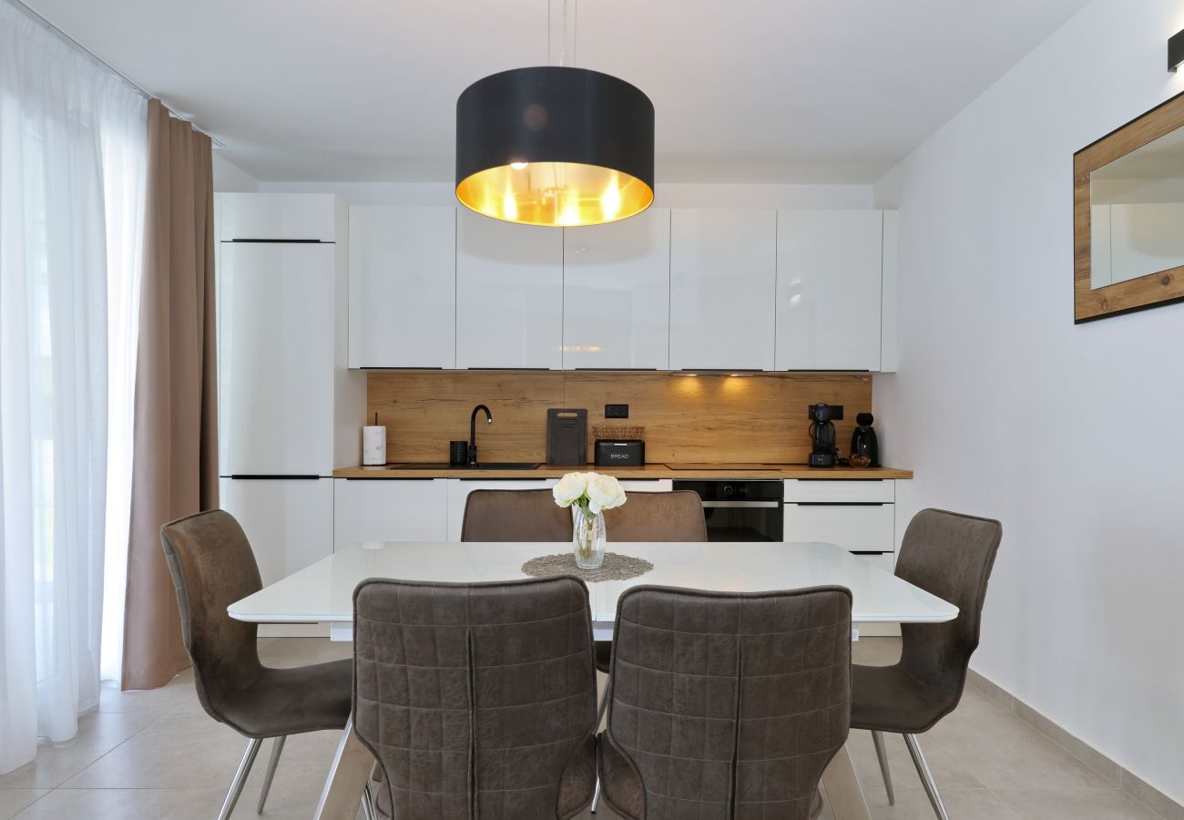 Villa in Vrsi - Villa Marpe