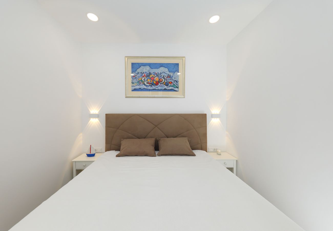 Ferienwohnung in Rovanjska - Bay view mit Pool & Meerblick