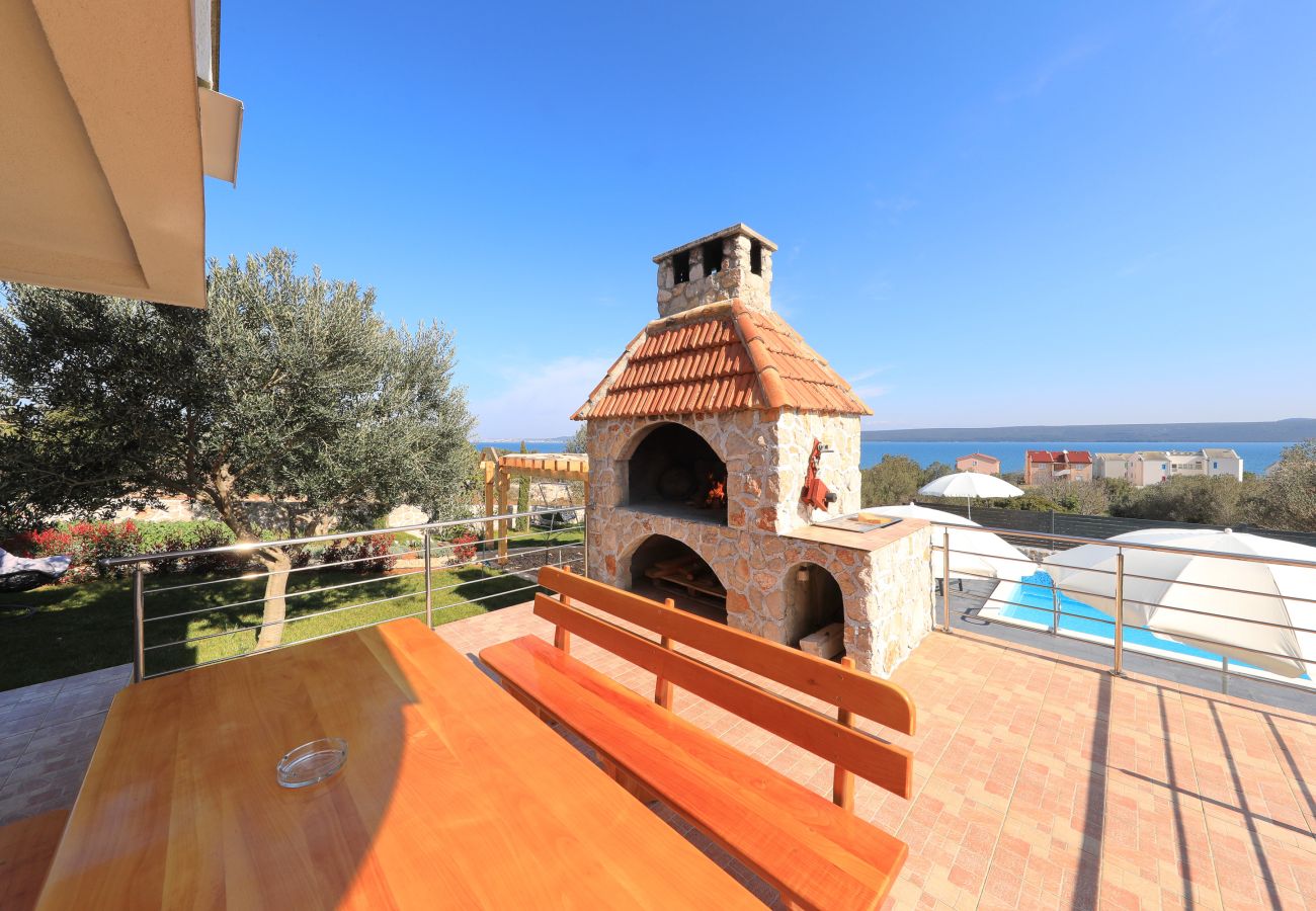 Ferienwohnung in Dobropoljana - Apartment -Grosses FamilienapartmentLuma