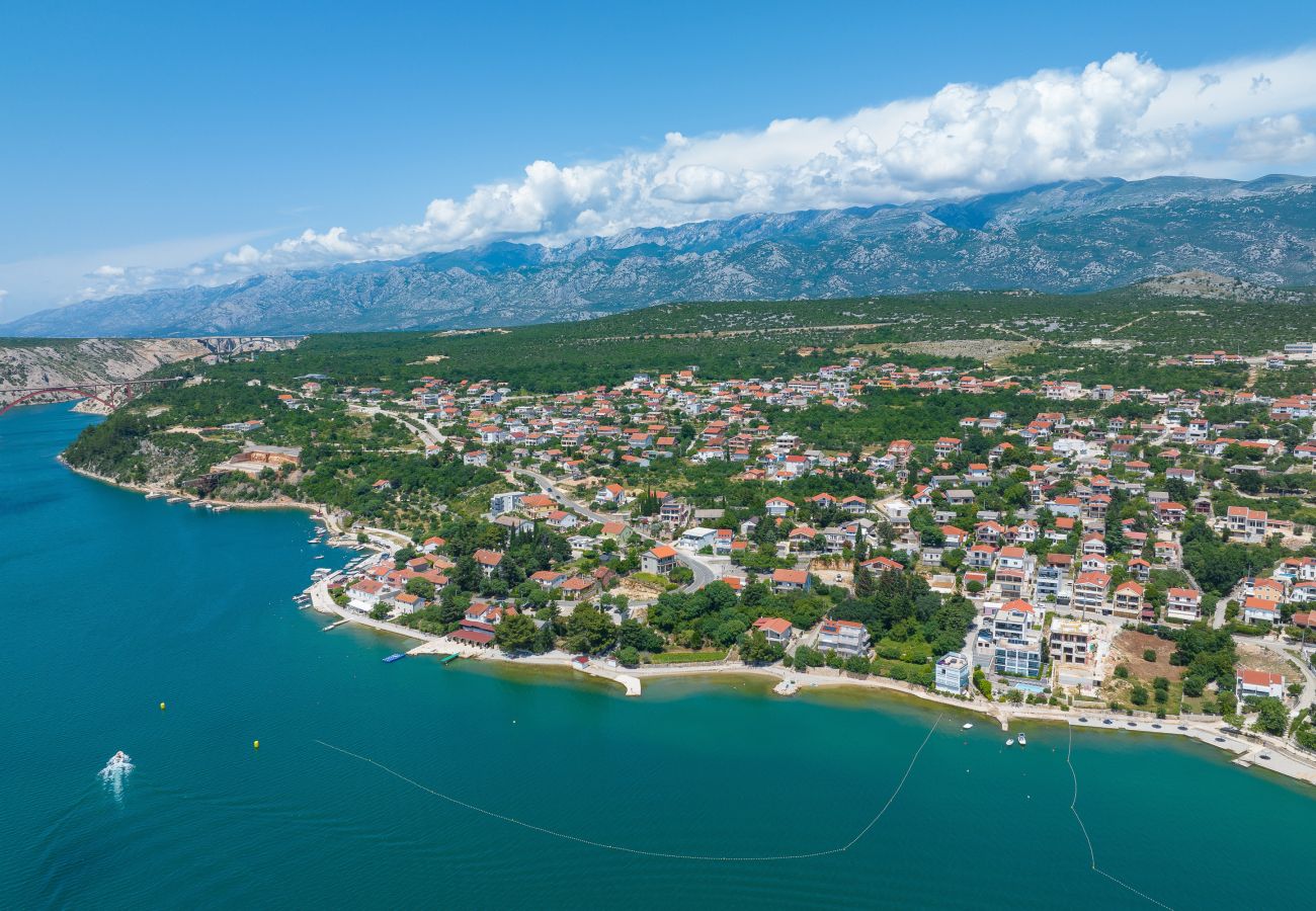 Ferienhaus in Maslenica - Ferienhaus Maslenica mit beheiztem Privatpool