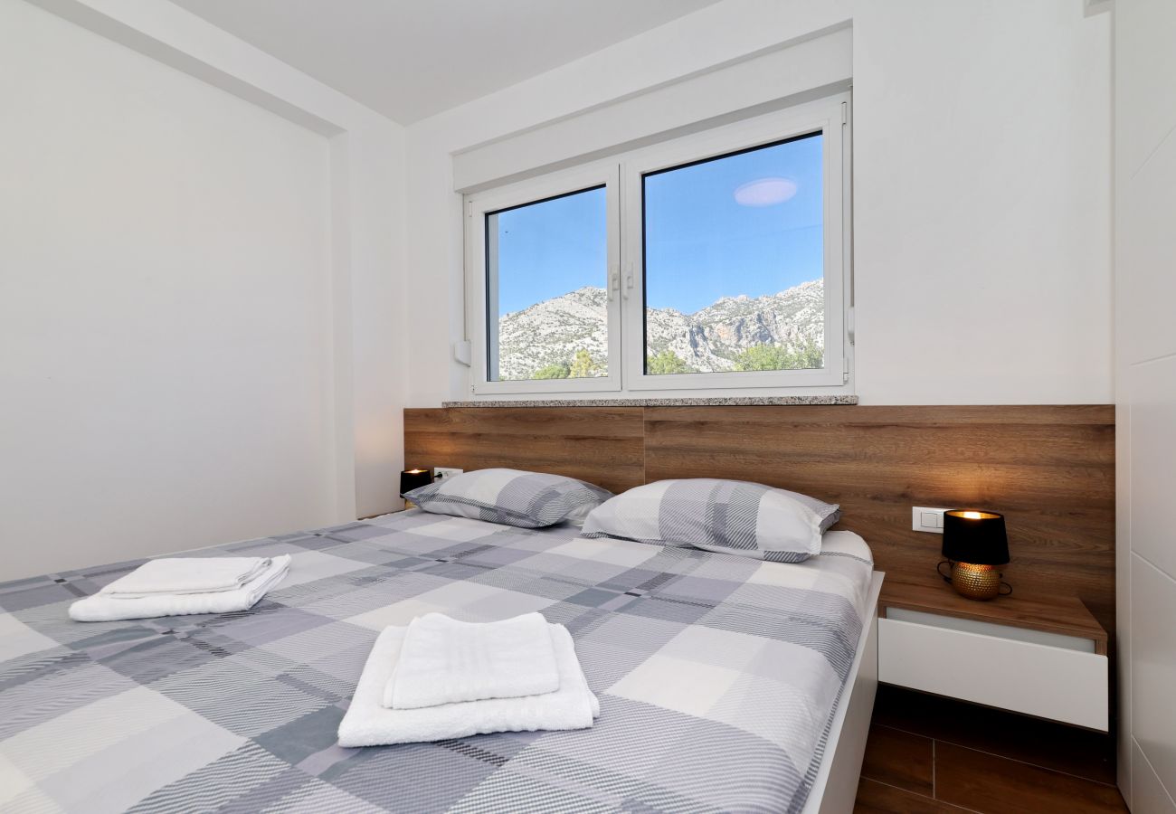 Ferienwohnung in Starigrad - Lux No.1