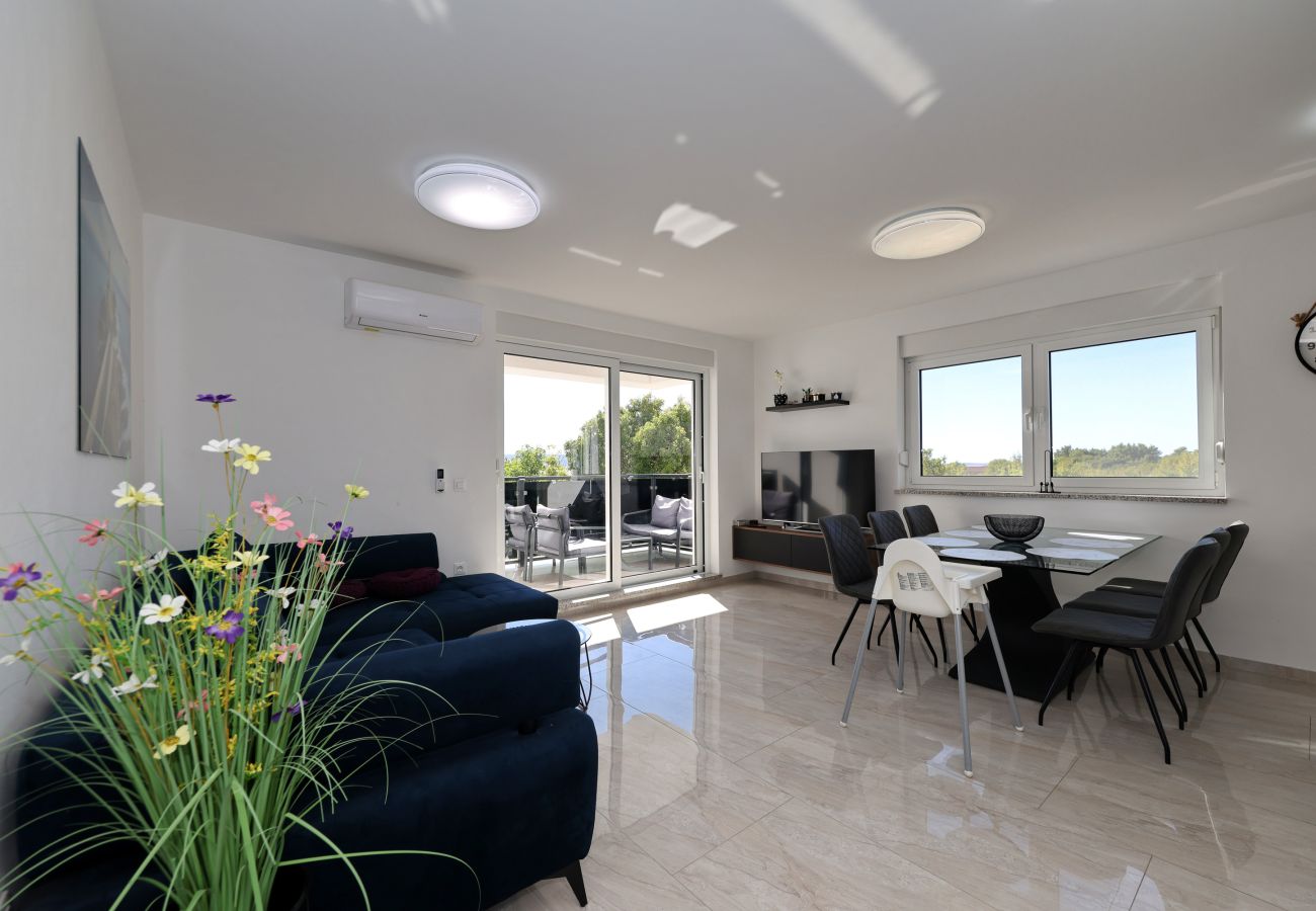 Ferienwohnung in Starigrad - Lux No.1