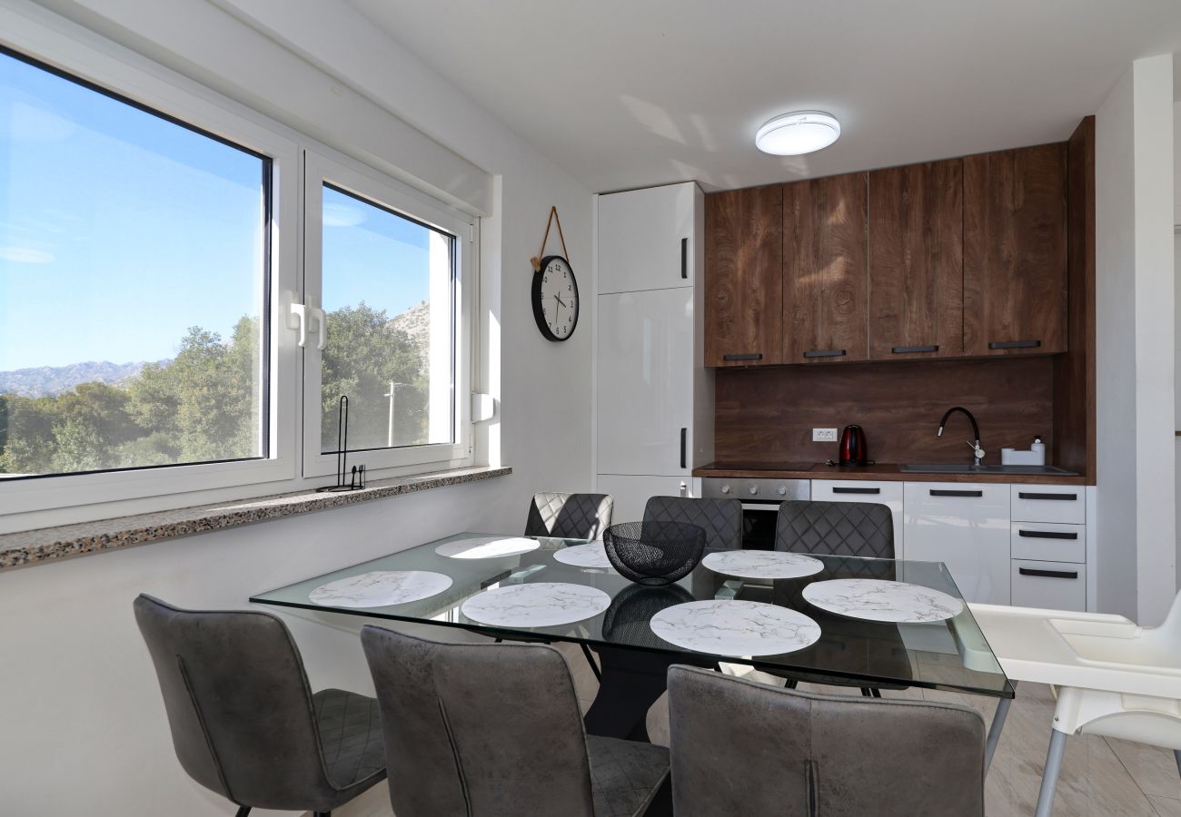 Ferienwohnung in Starigrad - Lux No.1