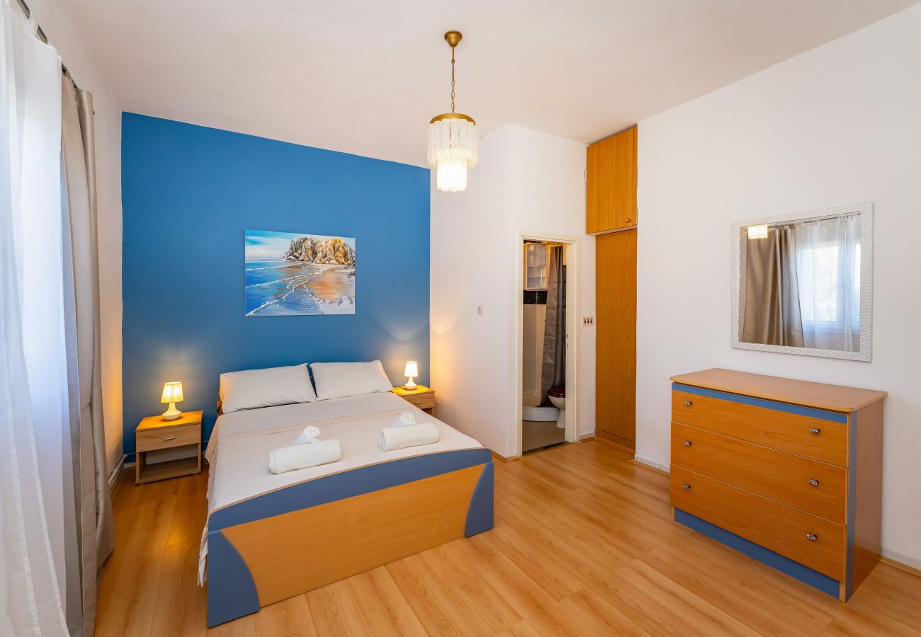 Ferienwohnung in Starigrad - Ferienwohnung Nina No.1 nahe Paklenica