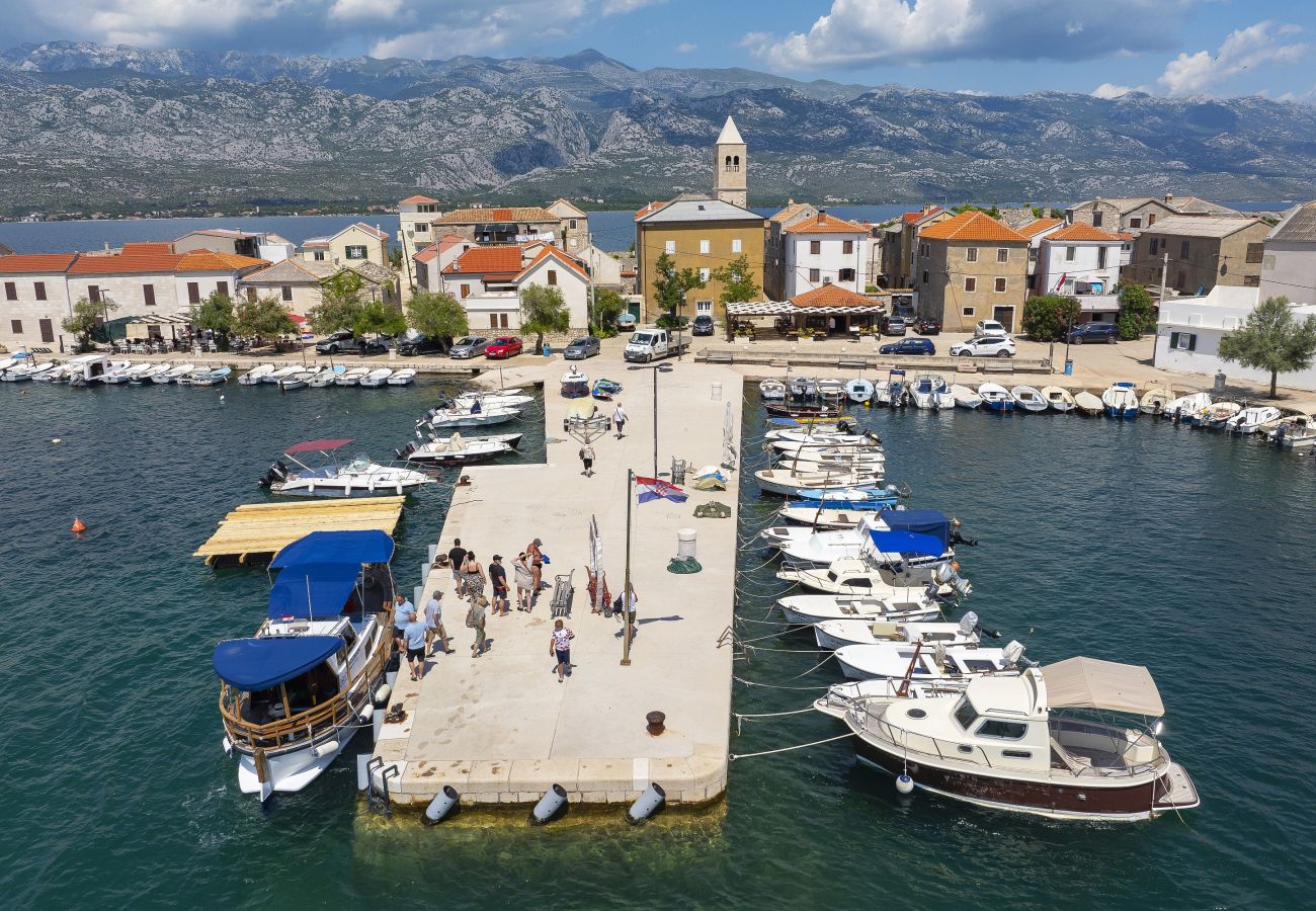 Ferienwohnung in Starigrad - Ferienwohnung Nina No.1 nahe Paklenica