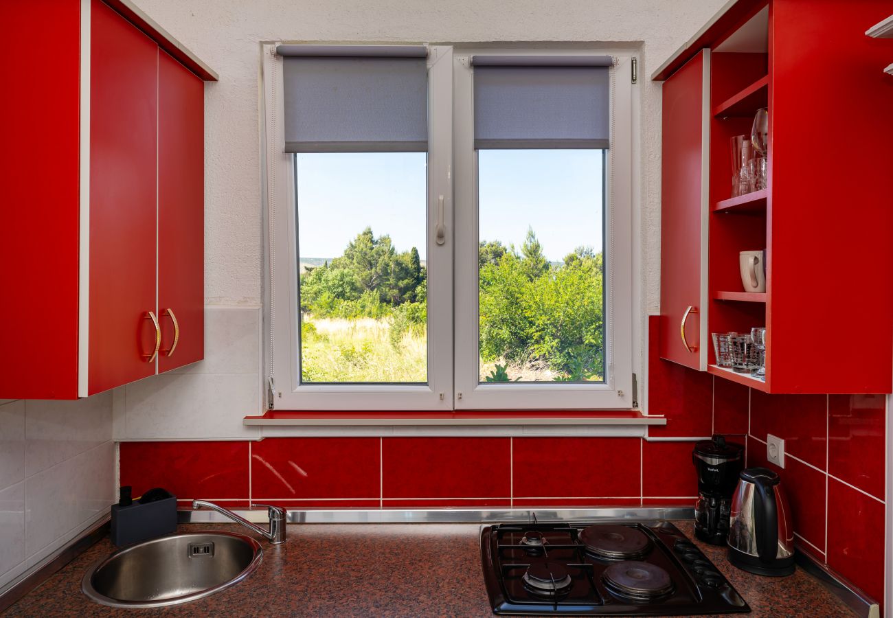 Ferienwohnung in Starigrad - Ferienwohnung Nina No.1 nahe Paklenica